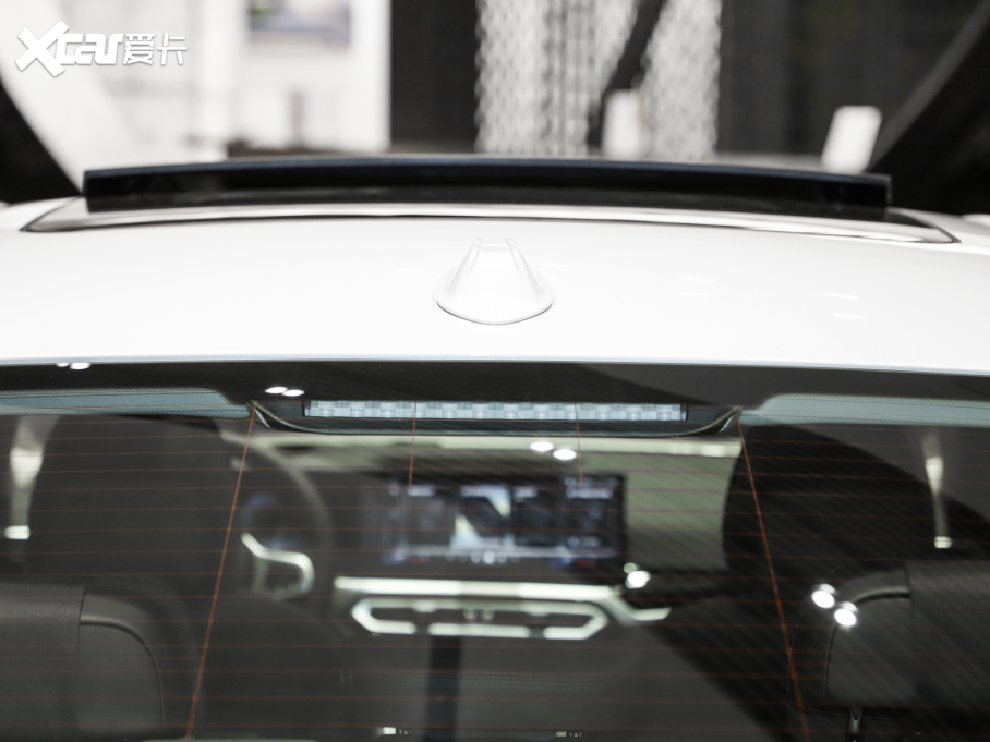 2025Ri3 eDrive 40 L ҹ\b