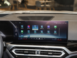 2025eDrive 40 L ҹ\b п؅^