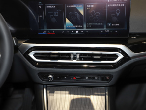 2025eDrive 40 L ҹ\b п؅^