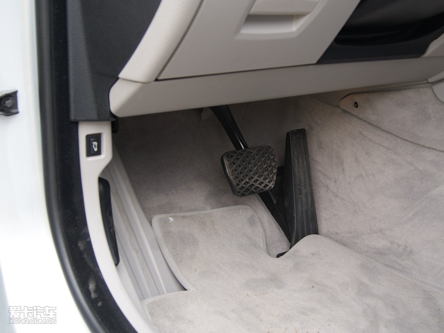 2011��R5ϵ 535Li ���A��