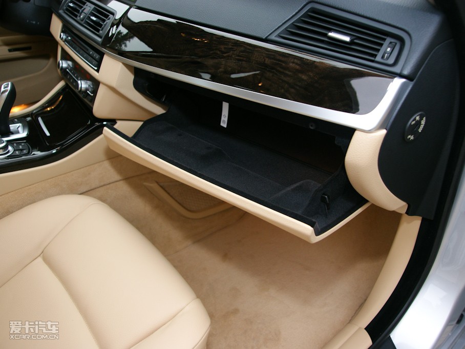 2011��R5ϵ 523Li ���A��