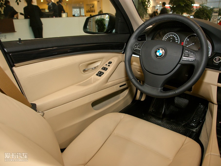 2011��R5ϵ 520Li ���Ű�