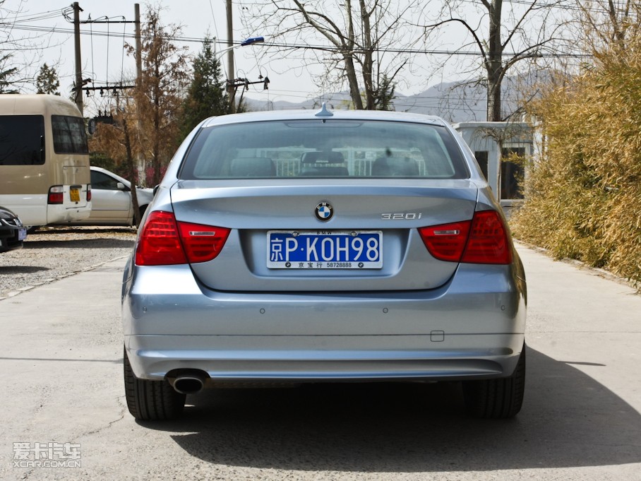 2011R3ϵT 320i A