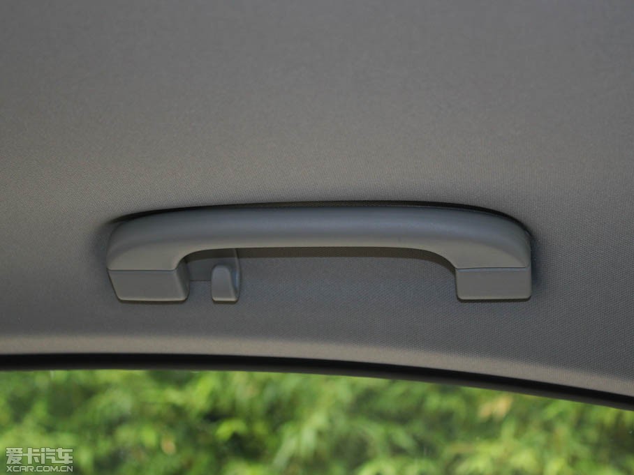 2011R3ϵT(mn) 325i A