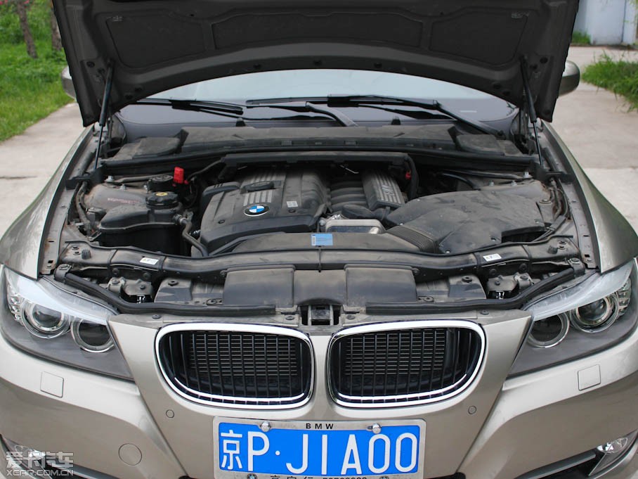 2011R3ϵT(mn) 325i A