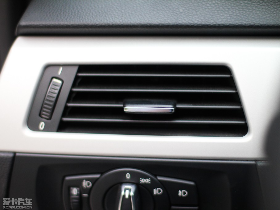 2011R3ϵ 318i IȰ