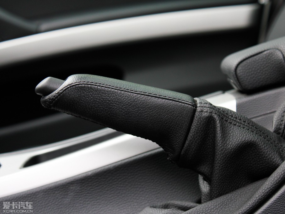 2011R3ϵ 318i IȰ