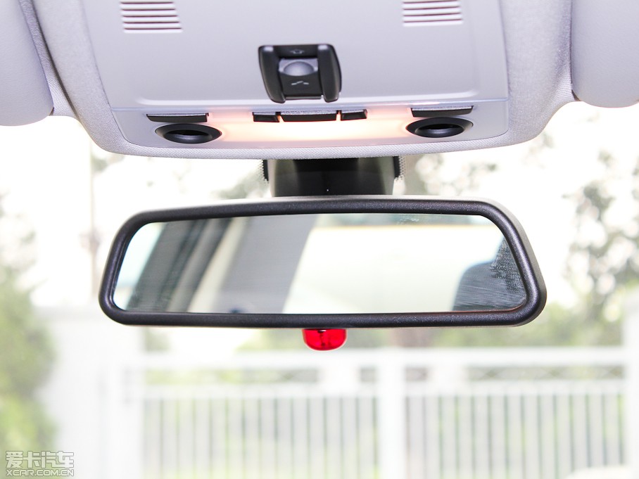 2011R3ϵ 318i IȰ