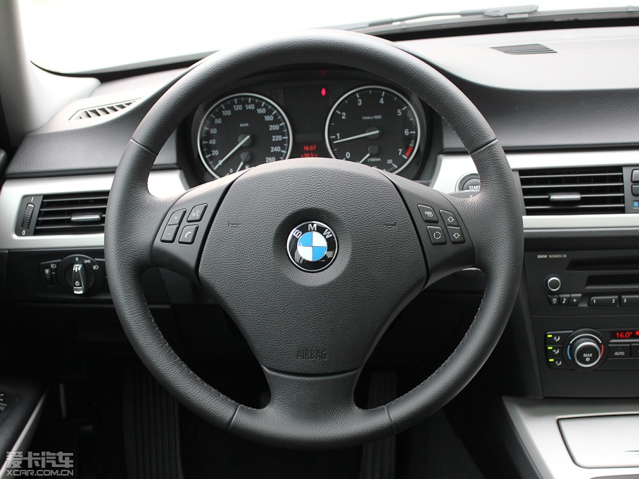 2011R3ϵ 318i I(lng)Ȱ