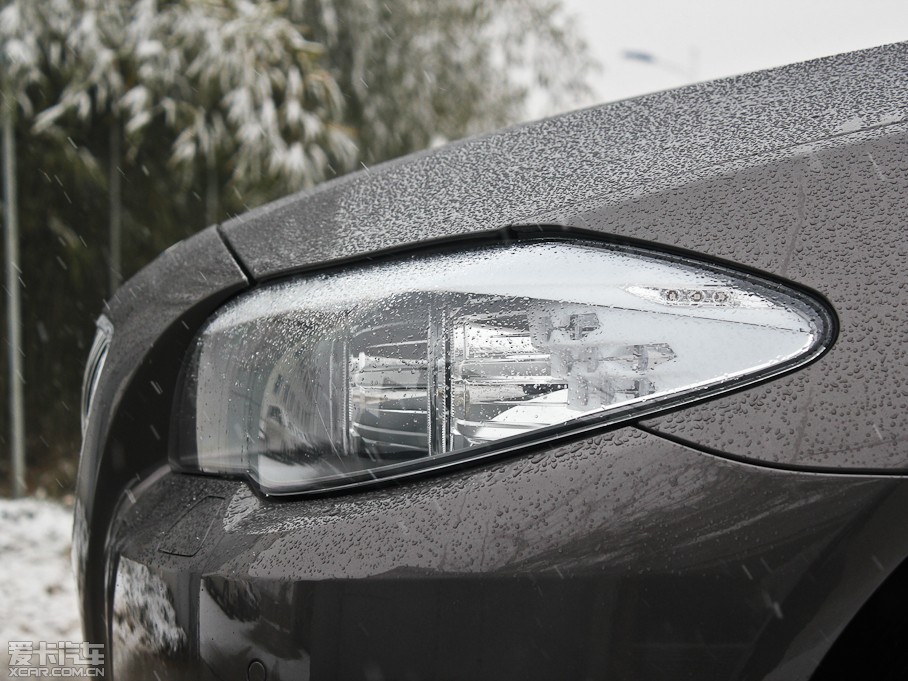 2012��R5ϵ 530Li �I(l��ng)�Ȱ�