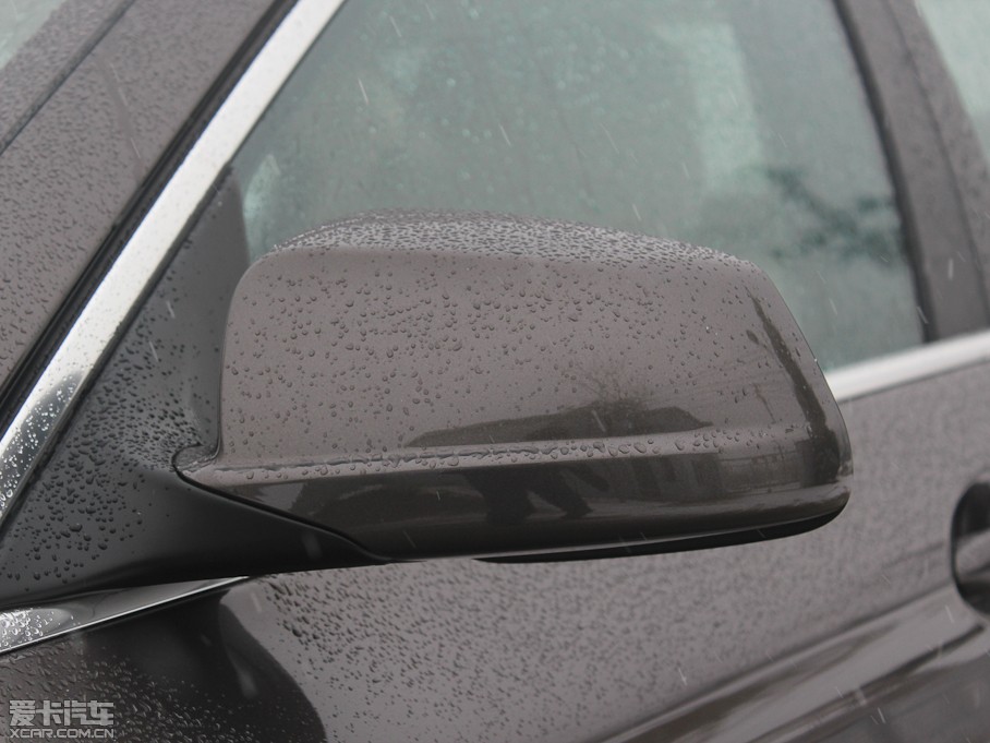 2012��R5ϵ 530Li �I(l��ng)�Ȱ�