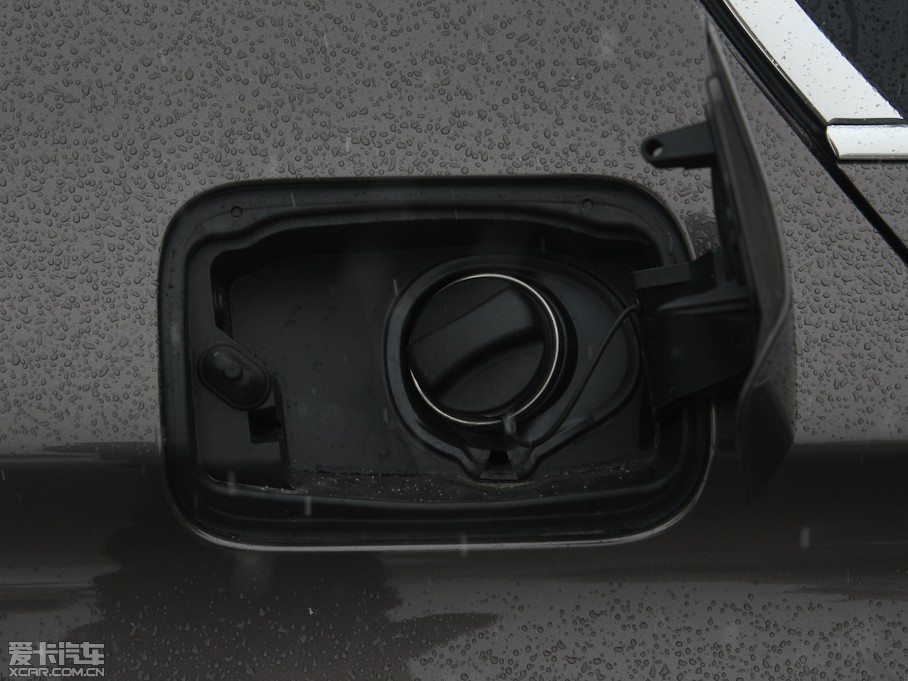 2012��R5ϵ 530Li �I�Ȱ�