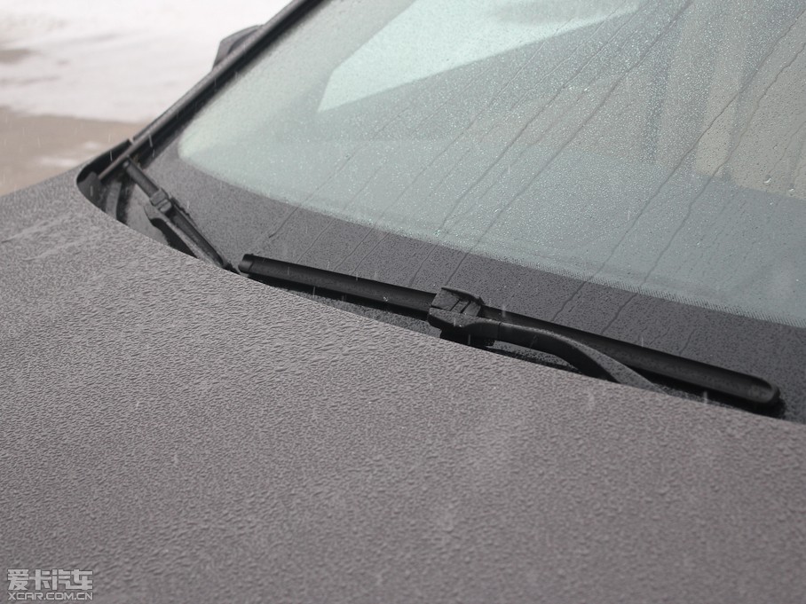 2012��R5ϵ 530Li �I�Ȱ�