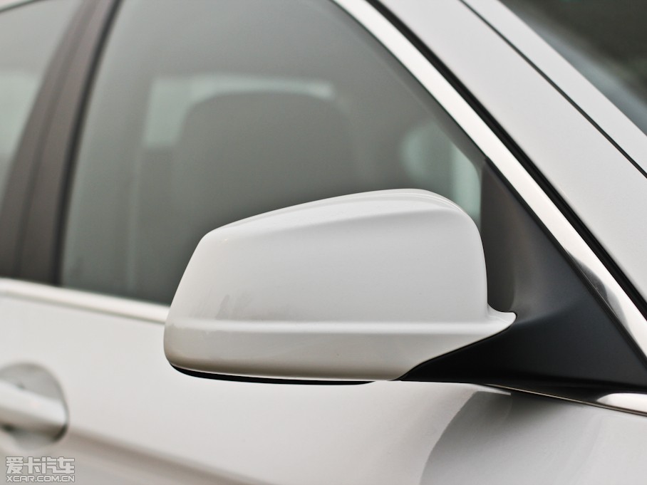 2012��R5ϵ 523Li ���A��