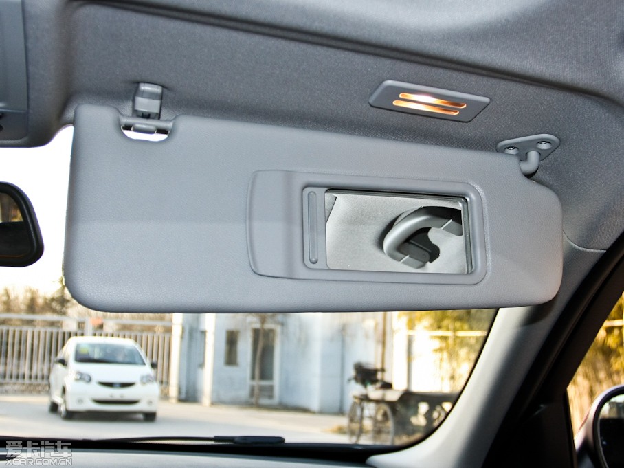 2012R3ϵT 318i I(lng)Ȱ