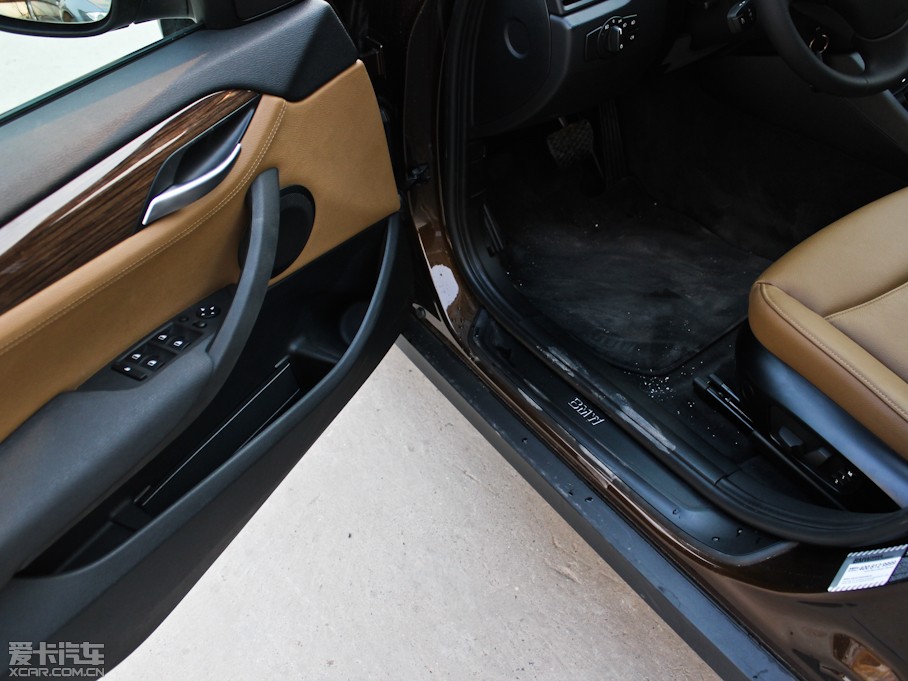 2012RX1 xDrive 20i A