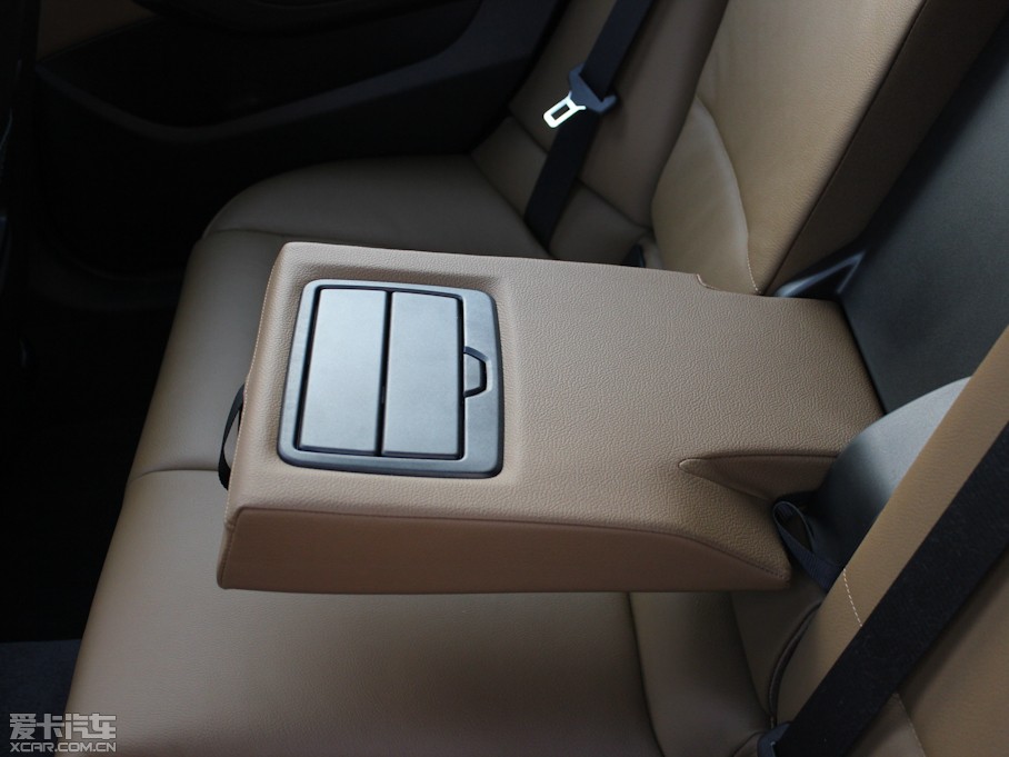 2012RX1 xDrive 20i A