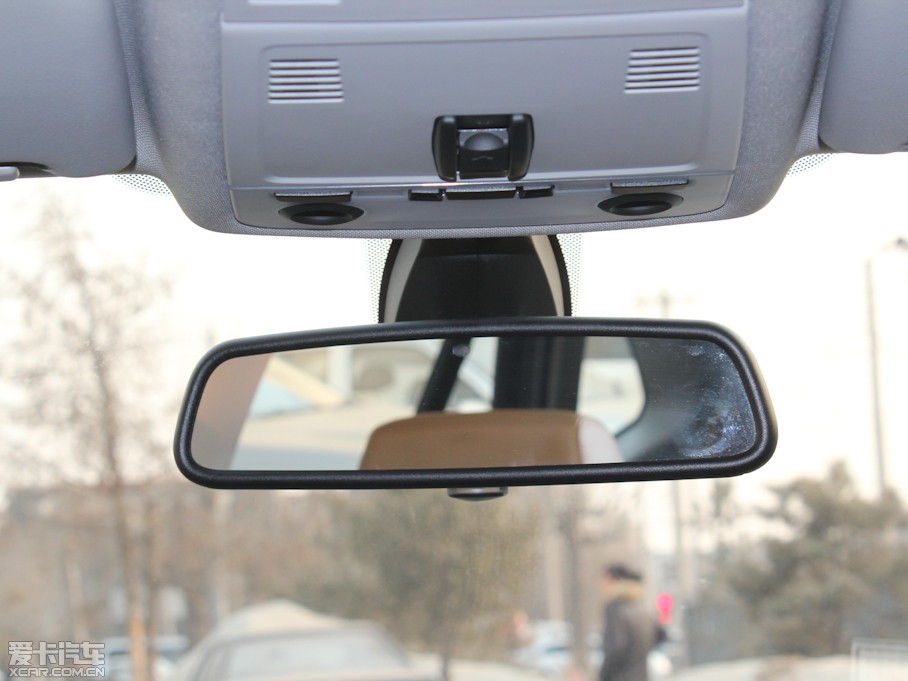 2012RX1 xDrive 20i A