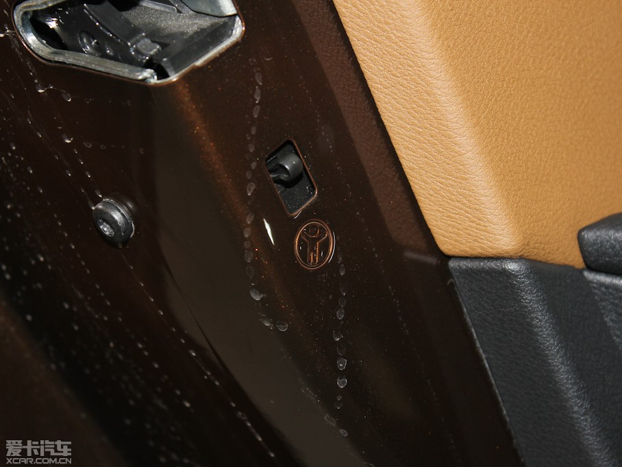 2012RX1 xDrive 20i A