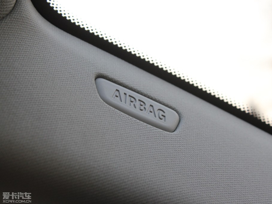 2012RX1 xDrive 20i A