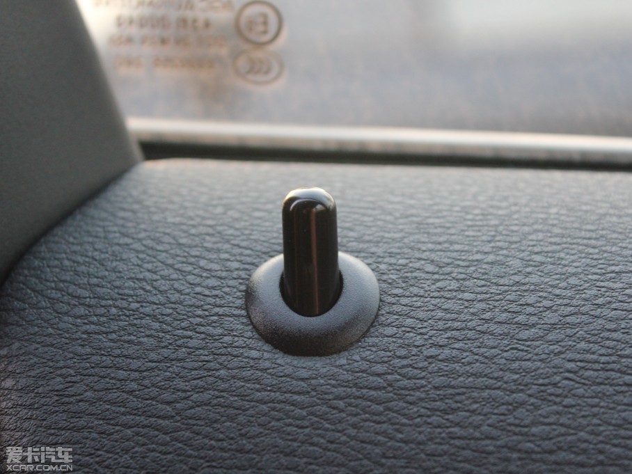 2012RX1 xDrive 20i A