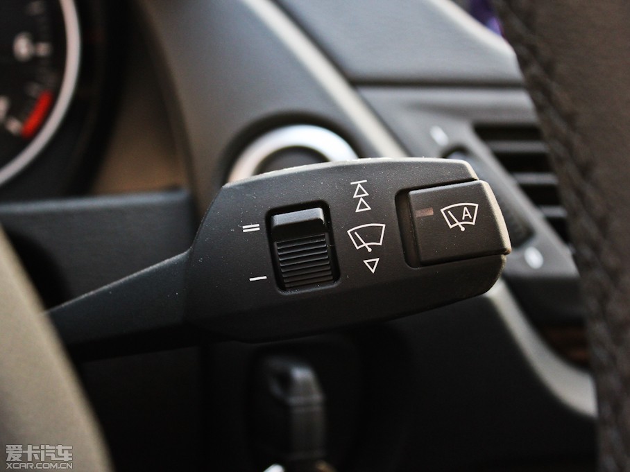 2012RX1 xDrive 20i A