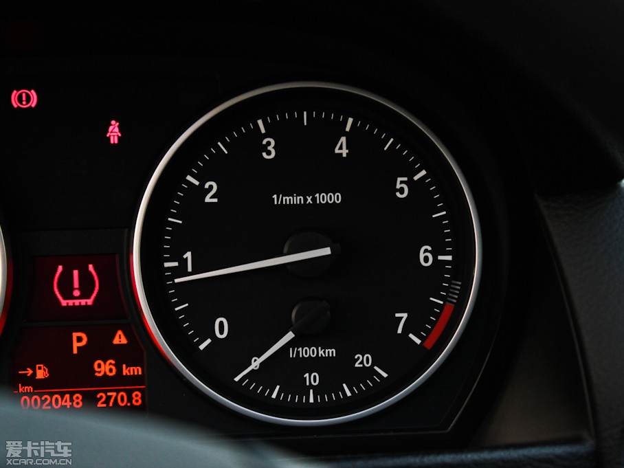 2012RX1 xDrive 20i A