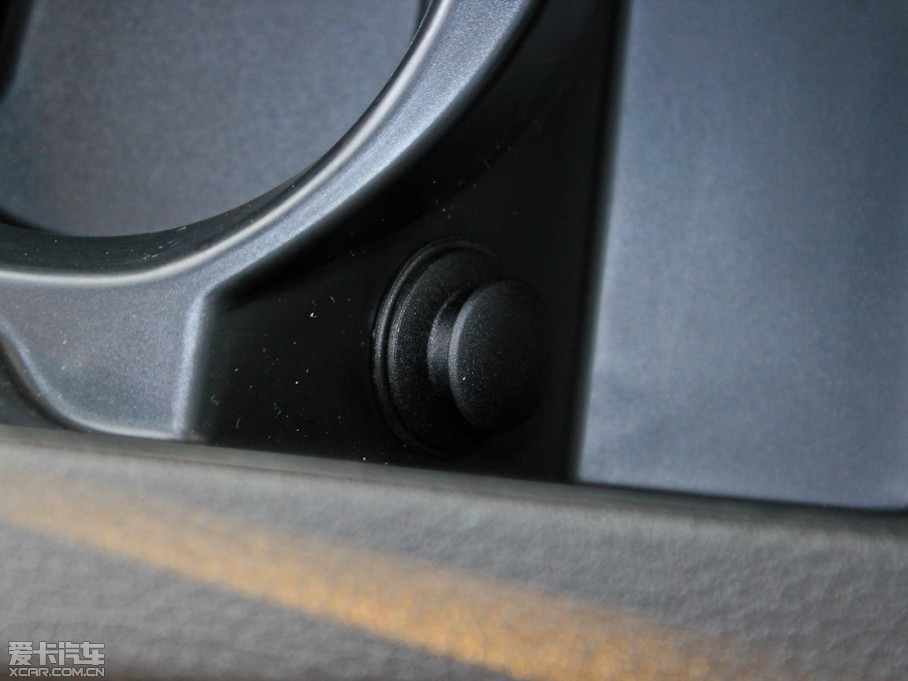 2012RX1 xDrive 28i A