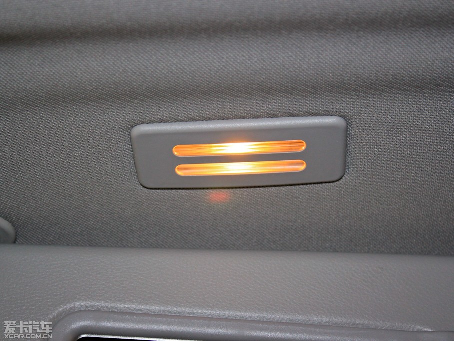 2012RX1 xDrive 28i A