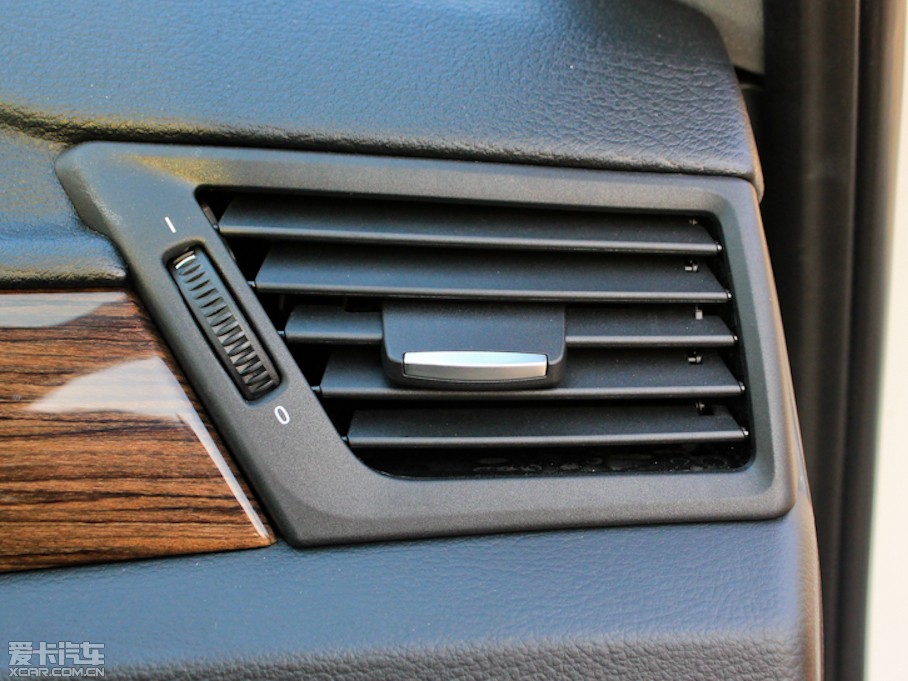 2012RX1 xDrive 28i A