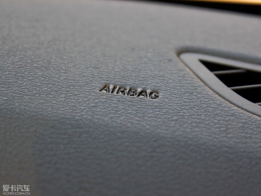 2012RX1 xDrive 28i A