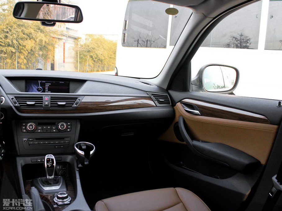 2012RX1 xDrive 28i A