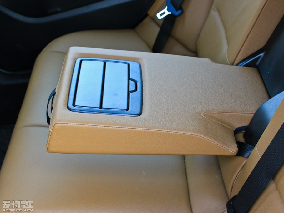 2012RX1 xDrive 28i A