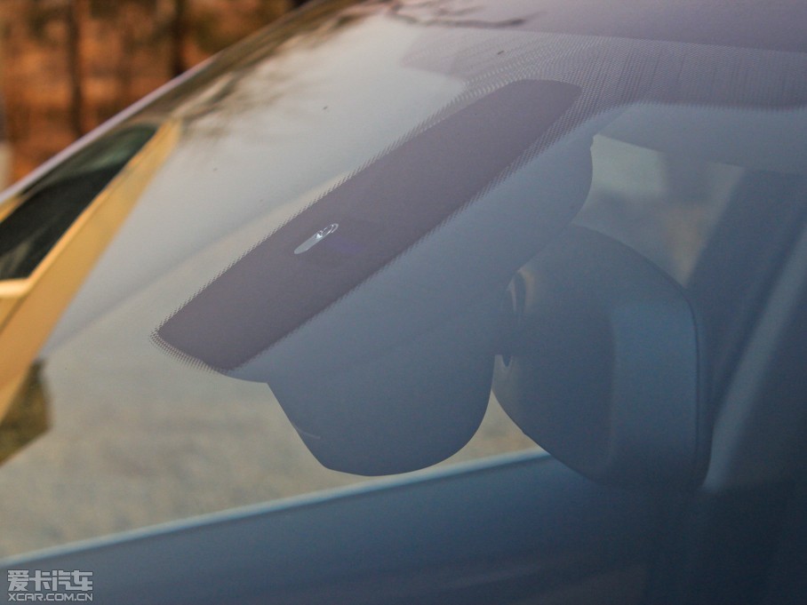 2012RX1 xDrive 28i A