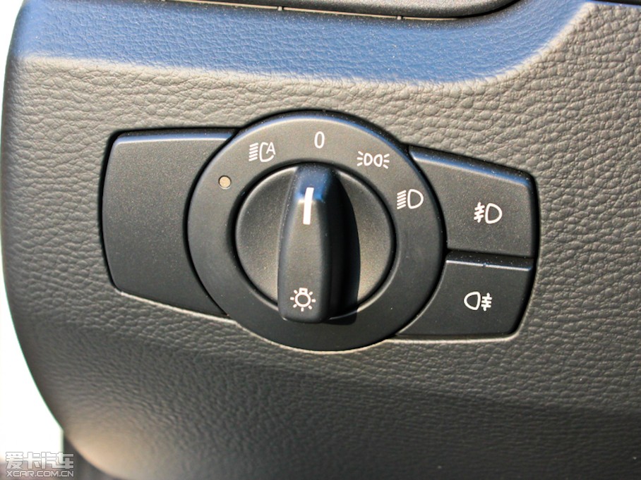 2012RX1 xDrive 28i A