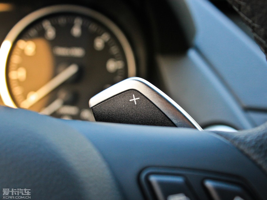 2012RX1 xDrive 28i A