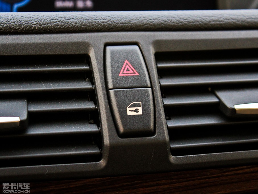 2012RX1 xDrive 28i A