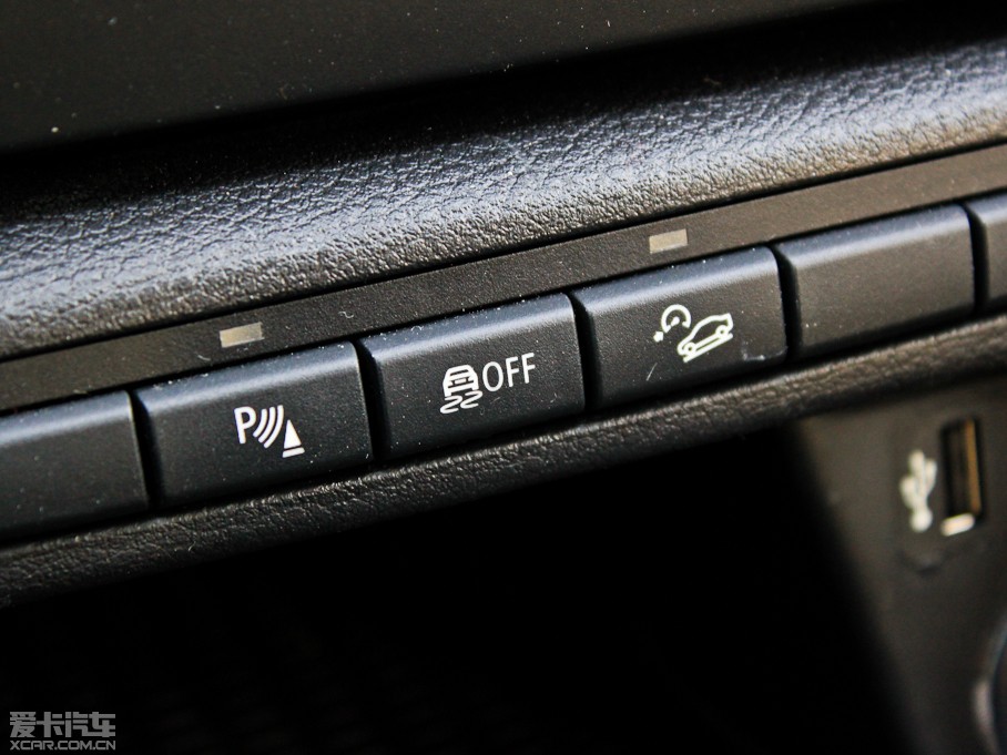 2012RX1 xDrive 28i A