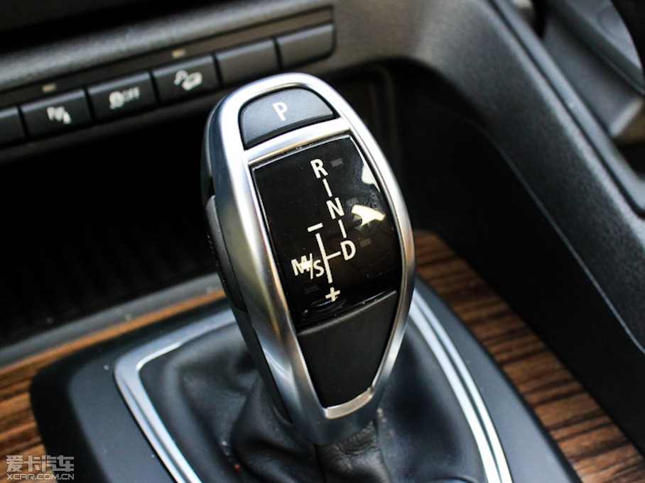 2012RX1 xDrive 28i A