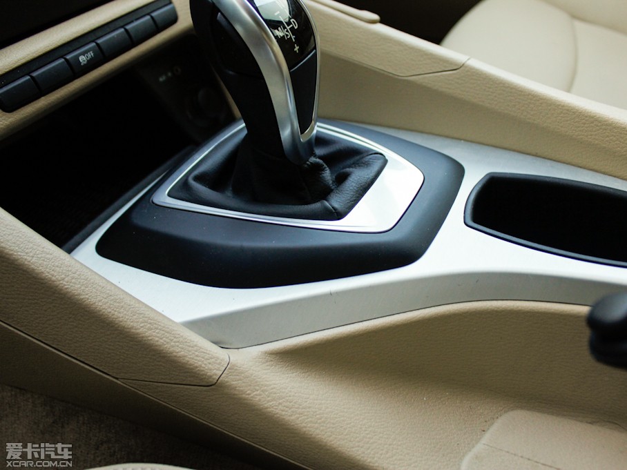 2012RX1 sDrive 20i IȰ