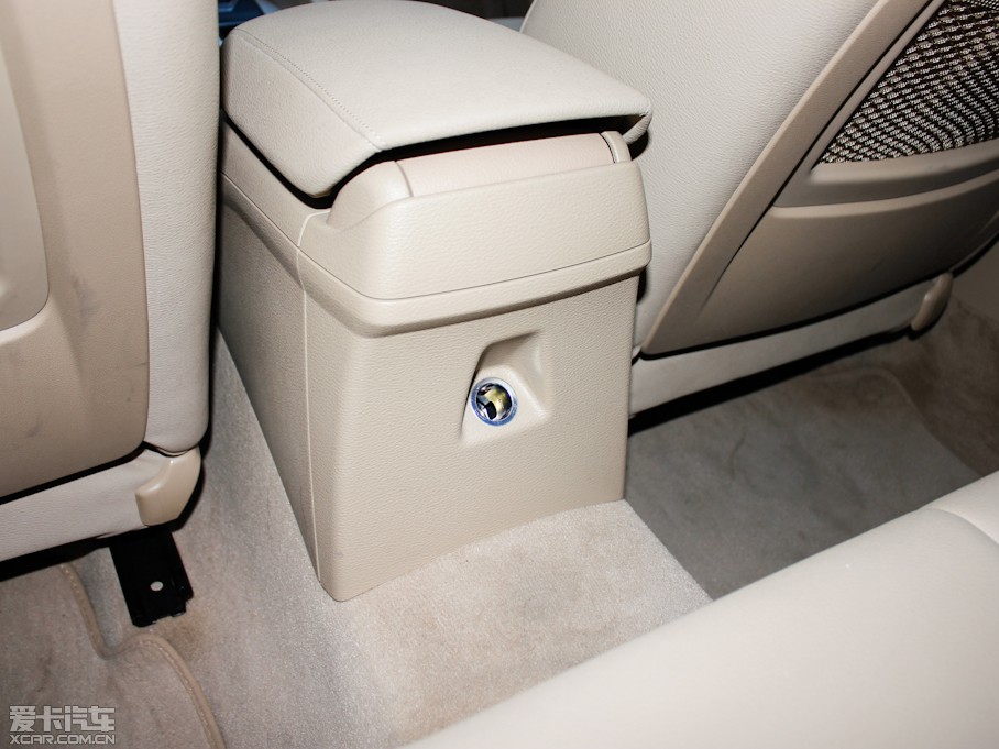 2012RX1 sDrive 20i IȰ