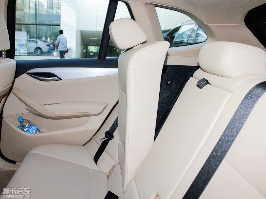 2012RX1 sDrive 20i IȰ