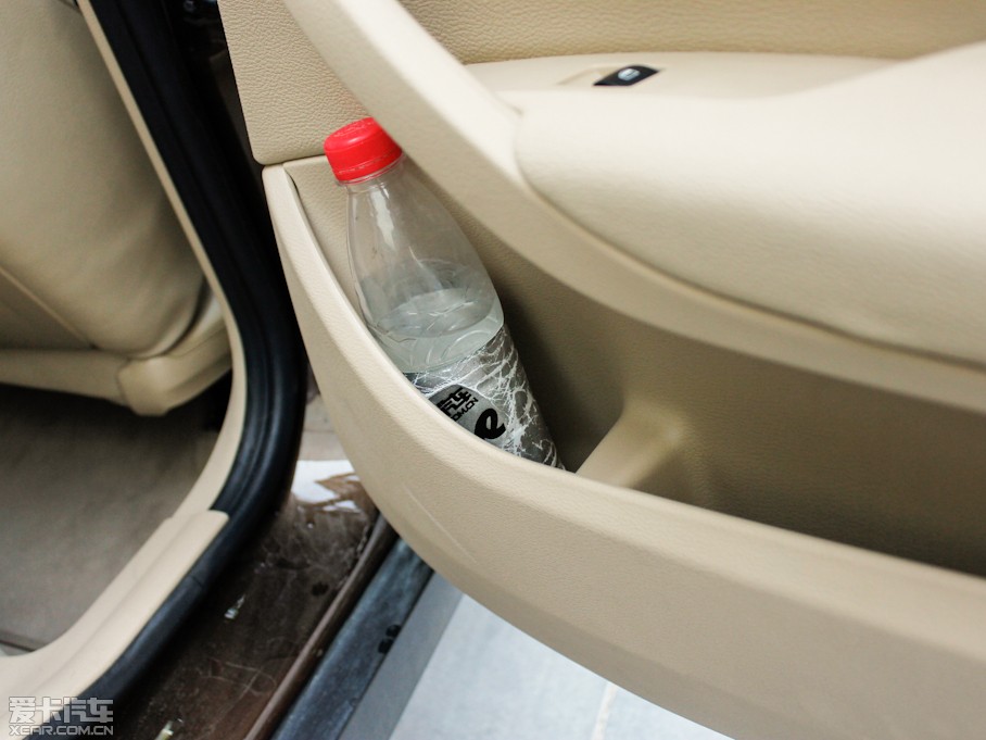 2012��RX1 sDrive 20i �I�Ȱ�