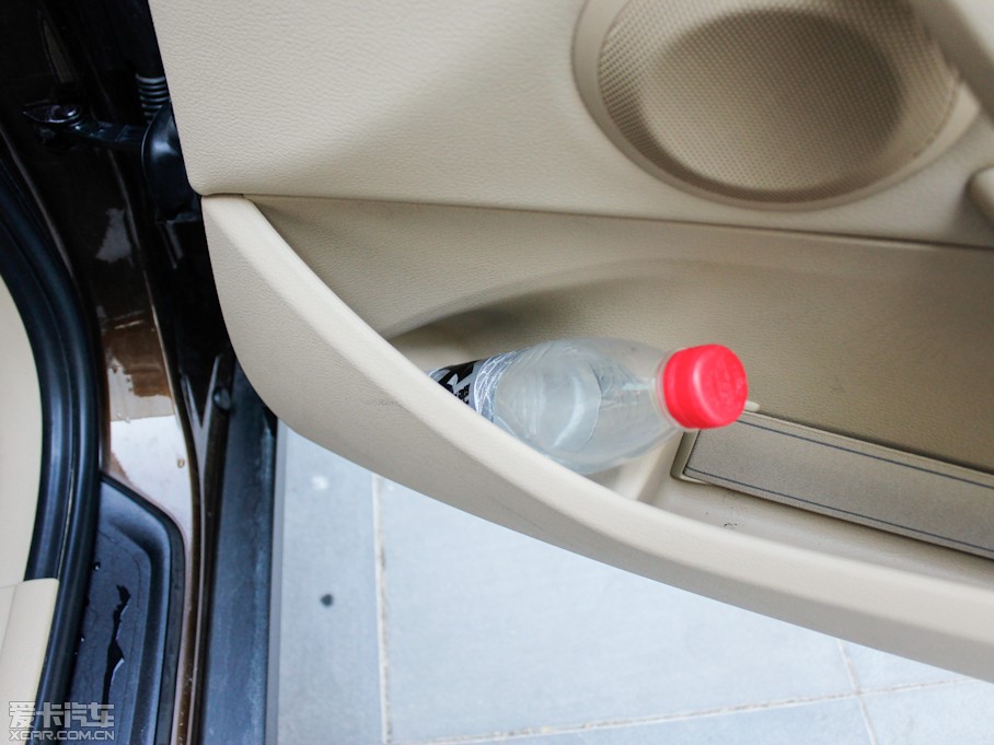 2012RX1 sDrive 20i IȰ