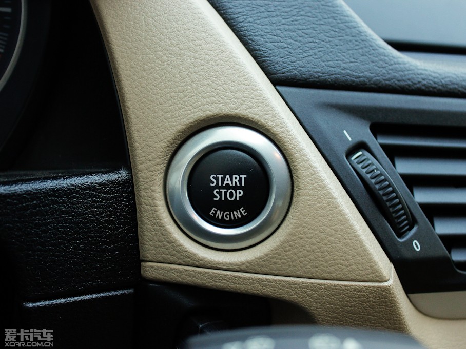 2012RX1 sDrive 20i IȰ