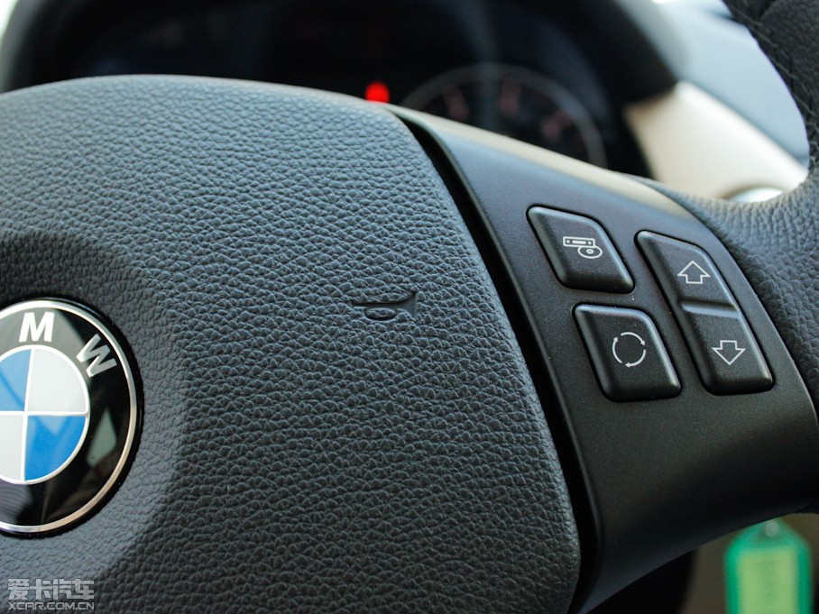 2012RX1 sDrive 20i IȰ