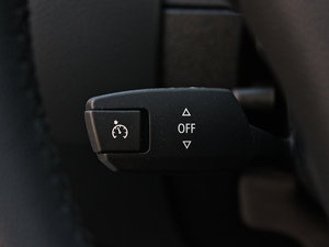 2012xDrive 20i A п؅^