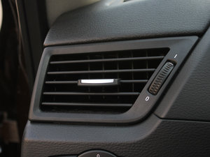 2012xDrive 20i A п؅^