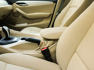 2012sDrive 20i IȰ g