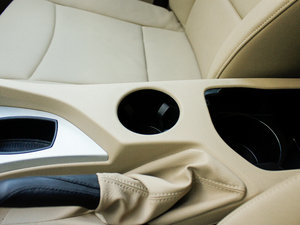 2012sDrive 20i IȰ g